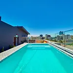 Seaside, Modern Luxury Apartment