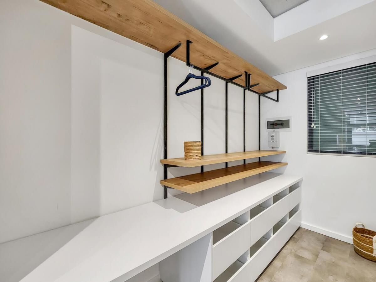 Apartment Seaside, Modern Luxury *
