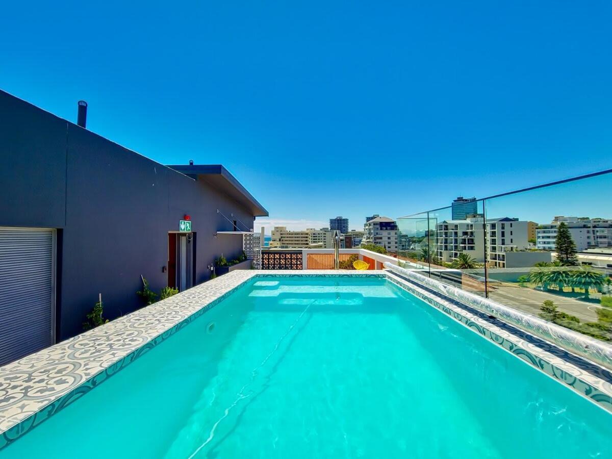 Apartment Seaside, Modern Luxury